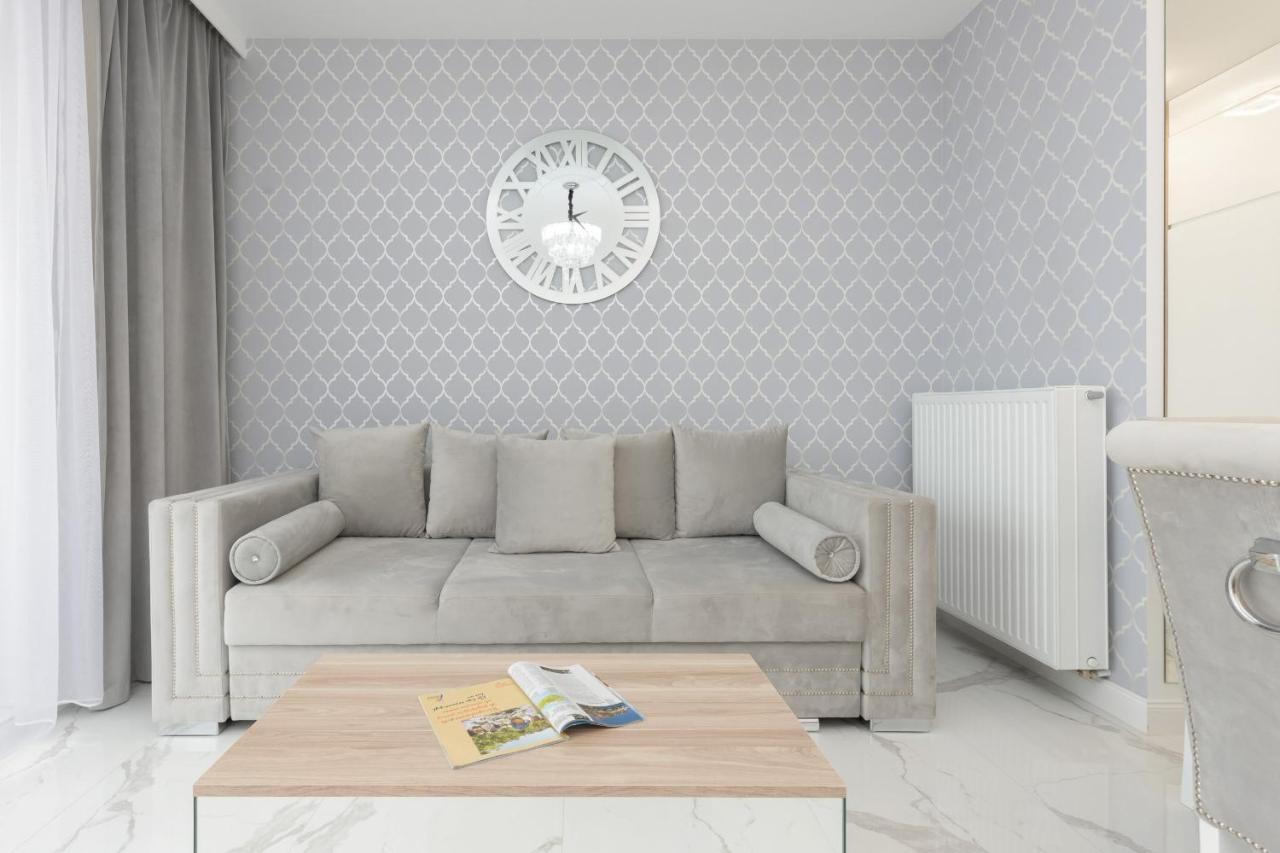 Cosy Apartment On Wola Goleszowska By Noclegi Renters Warschau Buitenkant foto